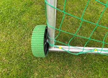 Kleinfeldtor 3,00 x 2,00m, vollverschweißt, transportabel, Tortiefe 1,50m, mit Rollen I Toba-Sport.Shop